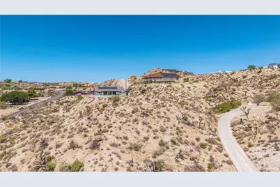 57006 Pinto Court, Yucca Valley, CA 92284 - Photo 11