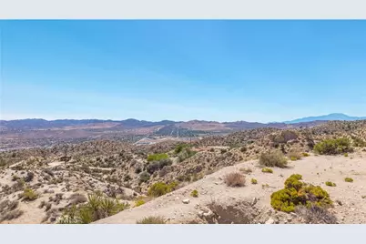 56643 Plaza Del Amigo, Yucca Valley, CA 92284 - Photo 21