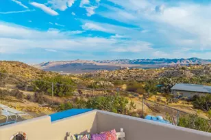 5484 Paisano, Yucca Valley, CA 92284 - Photo 37