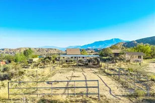 10341 Pinon Ave, Morongo Valley, CA 92256 - Photo 41