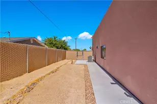 58055 Desert Gold Dr, Yucca Valley, CA 92284 - Photo 39