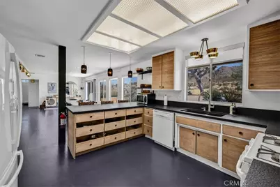 60313 Pueblo Trail, Joshua Tree, CA 92252 - Photo 13