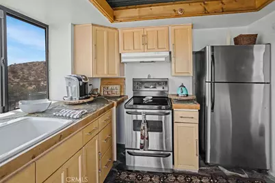 56564 Nelson Avenue, Yucca Valley, CA 92284 - Photo 13