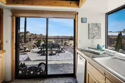 56564 Nelson Avenue, Yucca Valley, CA 92284 - Photo 15