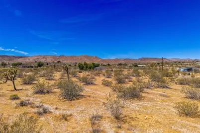 55926 Tananger Road, Yucca Valley, CA 92284 - Photo 5