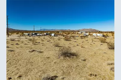 64004 Desert Trail Drive, Joshua Tree, CA 92252 - Photo 19