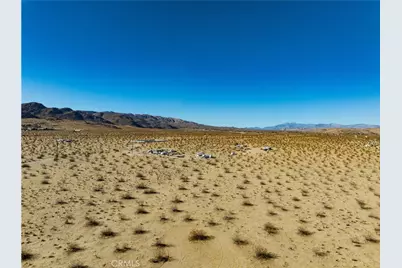 64004 Desert Trail Drive, Joshua Tree, CA 92252 - Photo 3