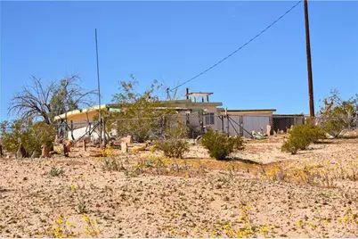4040 Peter Rabbit, 29 Palms MCB, CA 92277 - Photo 3