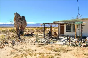 4040 Peter Rabbit, 29 Palms MCB, CA 92277 - Photo 5