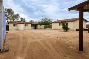 61726 Hilltop, Joshua Tree, CA 92252 - Photo 23