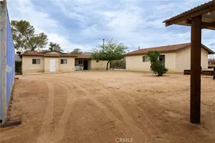 61726 Hilltop, Joshua Tree, CA 92252 - Photo 23