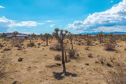 6 Sunway Drive, Yucca Valley, CA 92284 - Photo 15