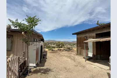 57672 Shepherd Lane, Yucca Valley, CA 92284 - Photo 11