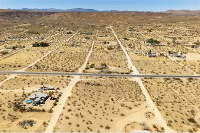 141 Old Woman Springs Road, Yucca Valley, CA 92285 - Photo 9