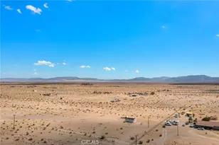 82229 Raven Roost, 29 Palms MCB, CA 92277 - Photo 43