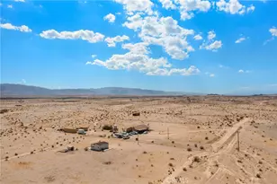82229 Raven Roost, 29 Palms MCB, CA 92277 - Photo 45