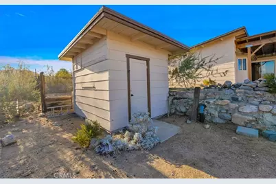51039 Canyon, Morongo Valley, CA 92256 - Photo 39