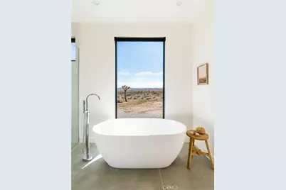 621 N Sage Avenue, Yucca Valley, CA 92284 - Photo 21