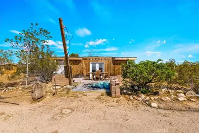 1022 Chuckawalla Road, Landers, CA 92285 - Photo 5