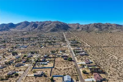 7199 Olympic Road, Joshua Tree, CA 92252 - Photo 5