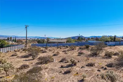 7199 Olympic Road, Joshua Tree, CA 92252 - Photo 9