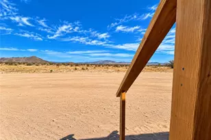 60575 Joshua Tree Ln, Landers, CA 92285 - Photo 3