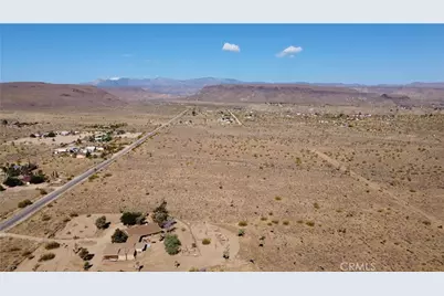 49 Aberdeen Drive, Yucca Valley, CA 92284 - Photo 3