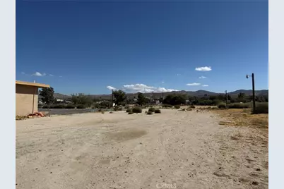 57173 Sunnyslope, Yucca Valley, CA 92284 - Photo 7