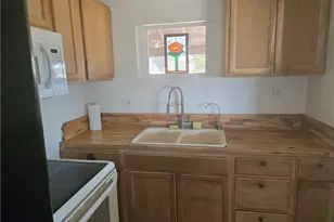 57345 Old Haggard Rd, Yucca Valley, CA 92284 - Photo 9