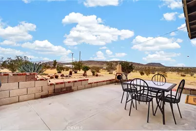 2822 Cherokee, Landers, CA 92285 - Photo 3