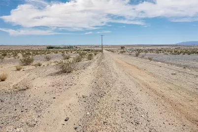 68700 Michael Way, 29 Palms MCB, CA 92277 - Photo 11