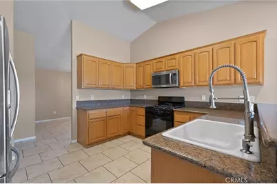 8055 Church, Yucca Valley, CA 92284 - Photo 11