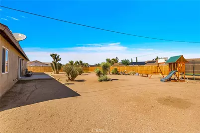 8783 San Vicente Drive, Yucca Valley, CA 92284 - Photo 37