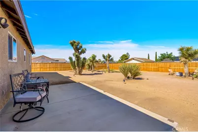 8783 San Vicente Drive, Yucca Valley, CA 92284 - Photo 31