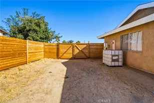 58271 Caliente, Yucca Valley, CA 92284 - Photo 37