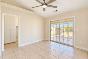 57996 Desert Gold Dr, Yucca Valley, CA 92284 - Photo 7
