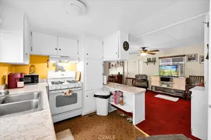 56254 29 Palms Hwy, Yucca Valley, CA 92284 - Photo 9