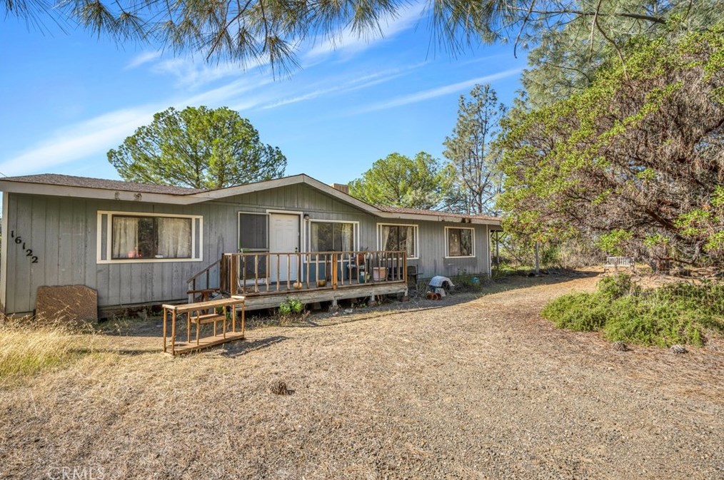 16122 Spruce Grove Rd, Lower Lake CA  95457-9558 exterior