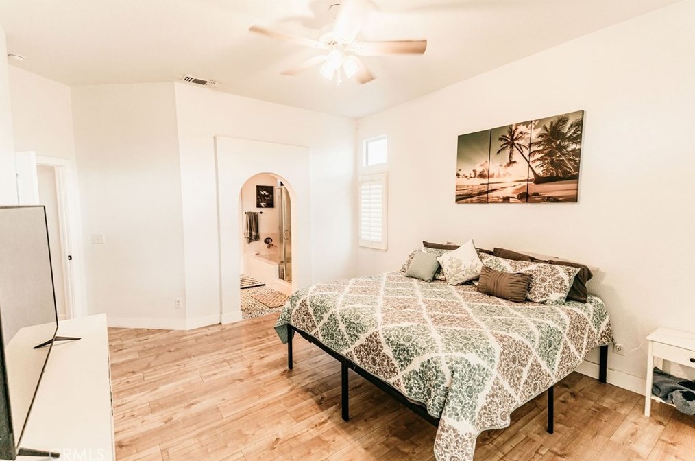 695 Summit Lakes Way, Galt CA  95632-3008 exterior