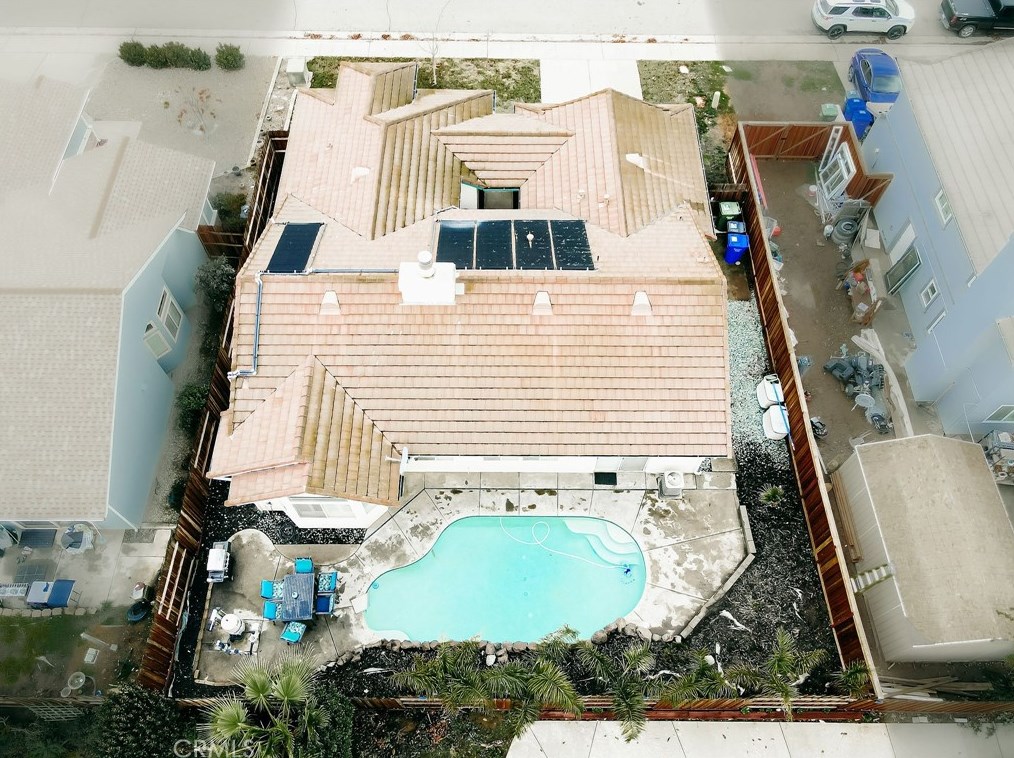 695 Summit Lakes Way, Galt CA  95632-3008 exterior