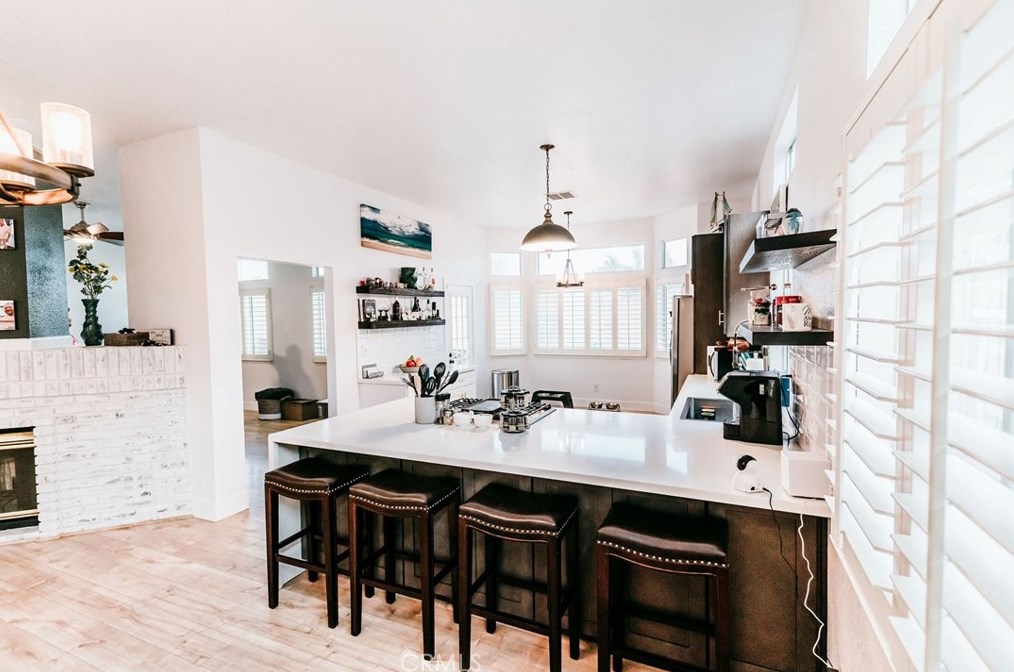 695 Summit Lakes Way, Galt CA  95632-3008 exterior