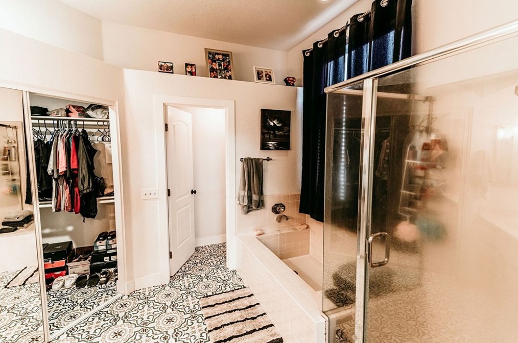 695 Summit Lakes Way, Galt CA  95632-3008 exterior