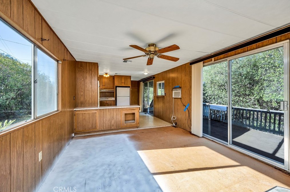 3085 Buckingham Way, Nice CA  95464-8605 exterior