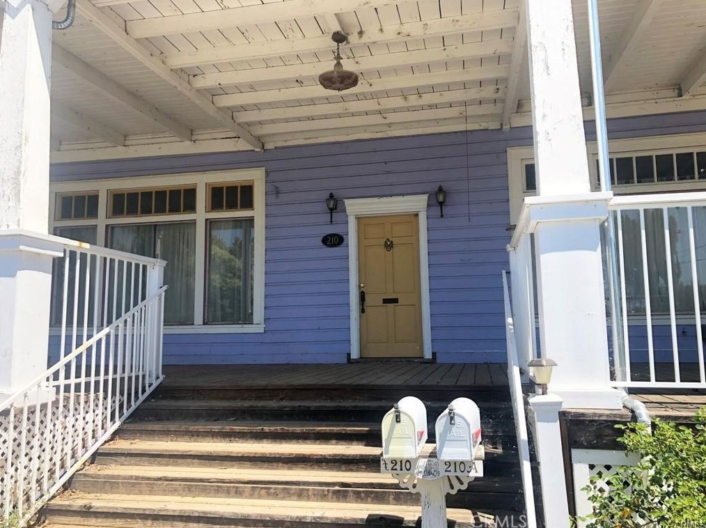 210 1st St, Lakeport CA  95453-4501 exterior