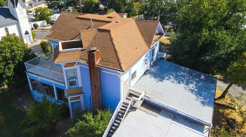 210 1st St, Lakeport CA  95453-4501 exterior