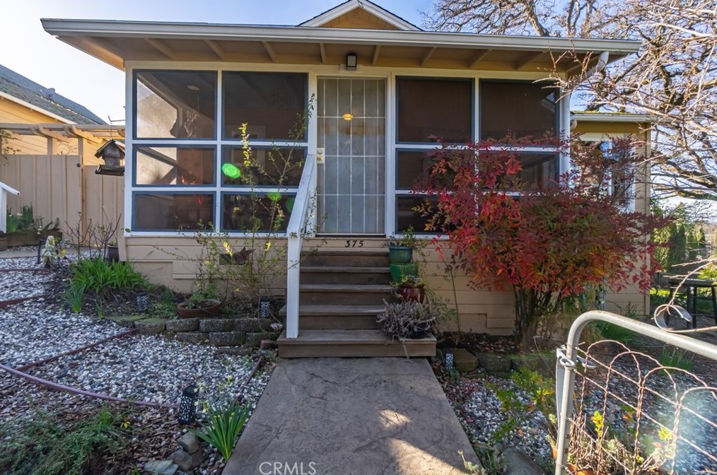 375 Brush St, Lakeport CA  95453-4626 exterior