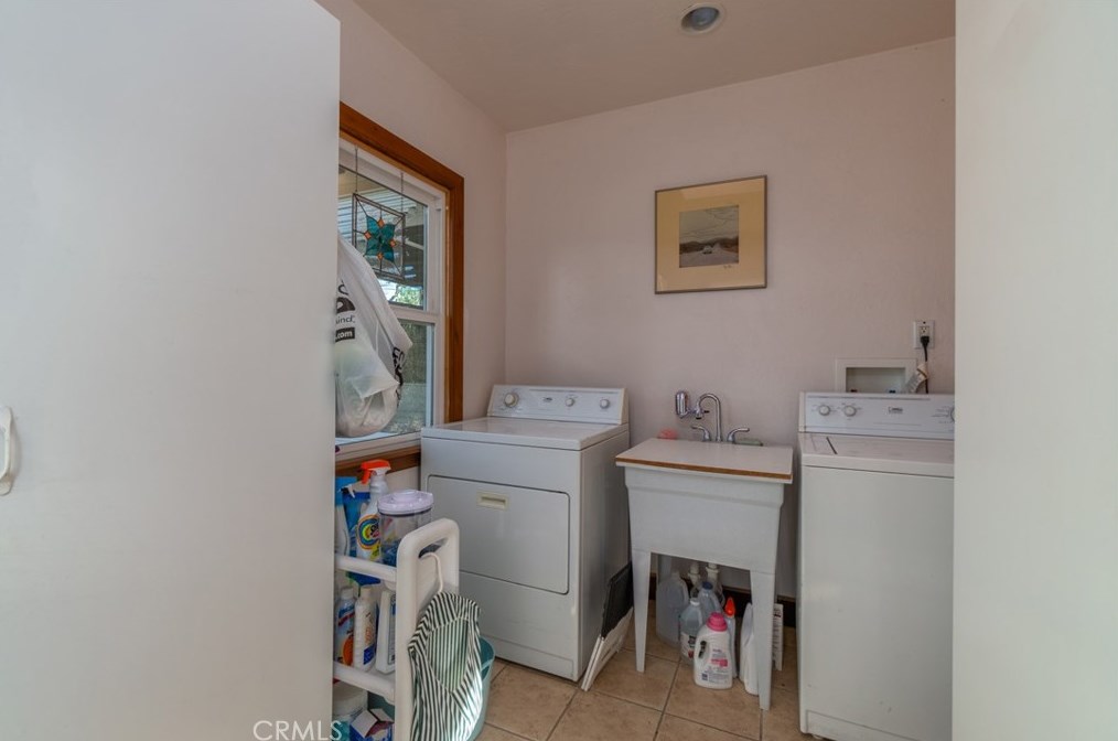 375 Brush St, Lakeport CA  95453-4626 exterior