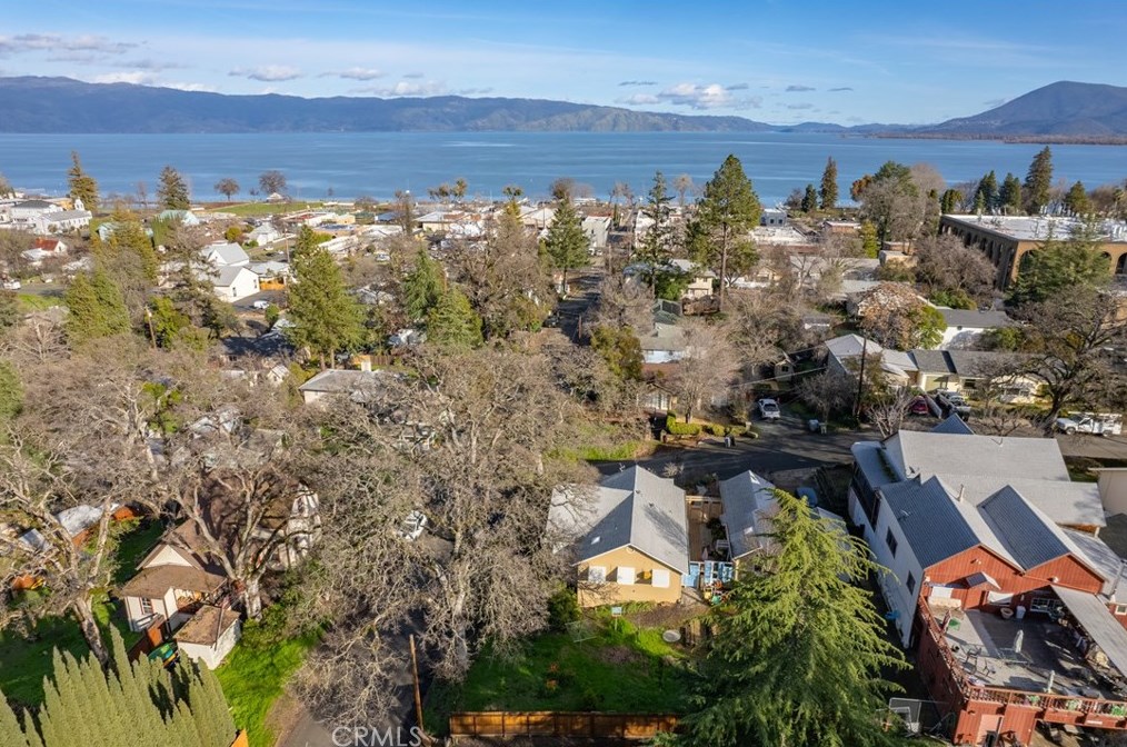 375 Brush St, Lakeport CA  95453-4626 exterior