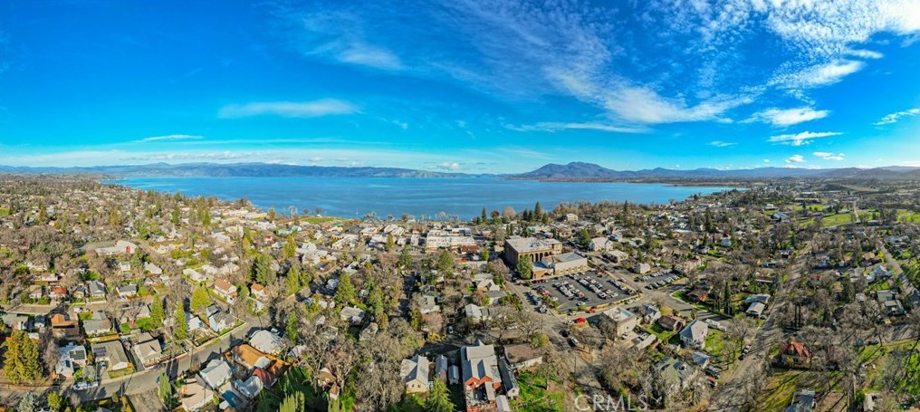 375 Brush St, Lakeport CA  95453-4626 exterior