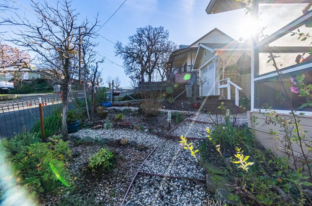 375 Brush St, Lakeport CA  95453-4626 exterior